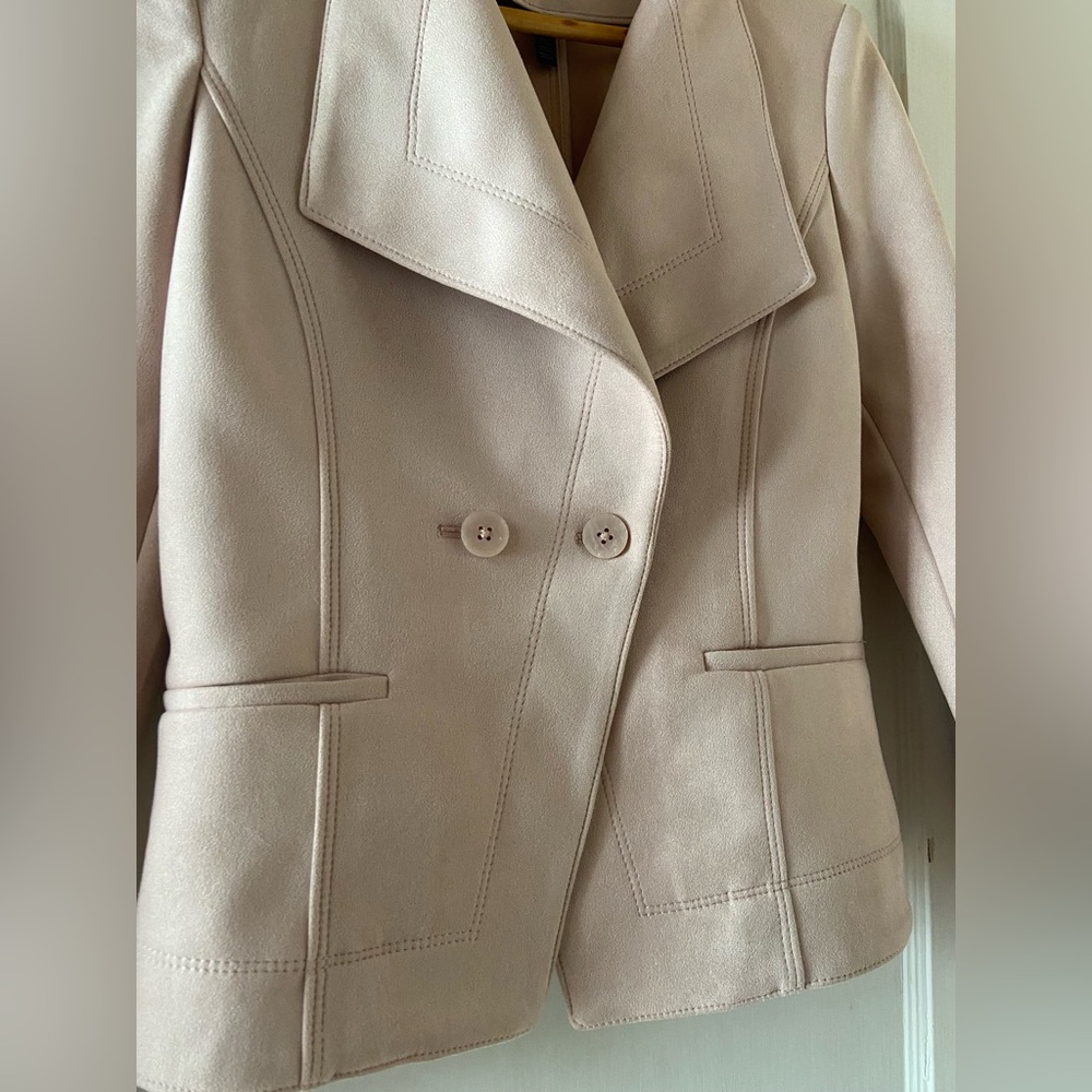White House Black Market Ultra Suede Jacket Size 4 - Picture 2 of 5